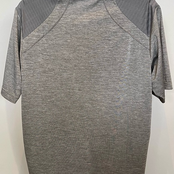 Mens Adidas Golf Shirt - Picture 2 of 3